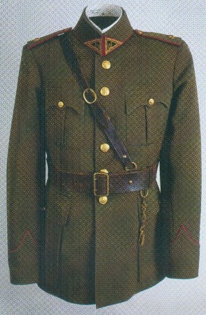 Форменный китель офицера литовской армии, образца 1940 г..jpg
