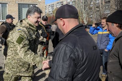 Президент в день выборов посетил Краматорск, 26 октября 2014 года2.jpg
