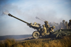 800px-Royal Artillery Firing 105mm Light Guns MOD 45155621.jpg