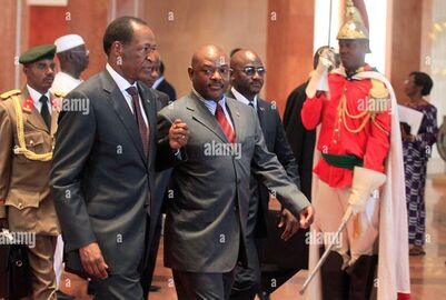 Burkina-fasos-president-blaise-compaore-l-speaks-with-president-of-burundi-pierre-nkurunziza-c-after-a-west-african-regional-bloc-ecowas-summit.jpg
