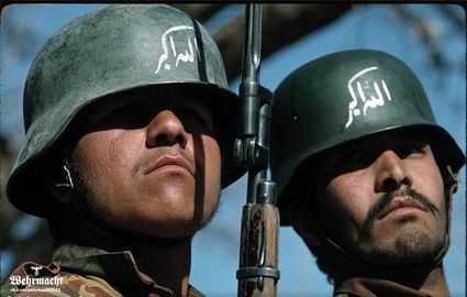 Это курсанты Академии новой исламской армии в Джелалабаде, Афганистан, 1994 год.1.jpg