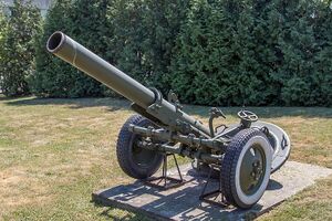 160 mm mortar model 1943.jpg