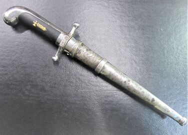 M23-dagger-from-musketeers-of-the-duce-first-type.jpg