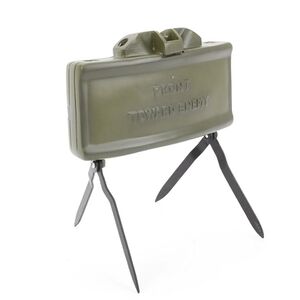 M18A1 Claymore Anti-Personnel Display Mine.jpg