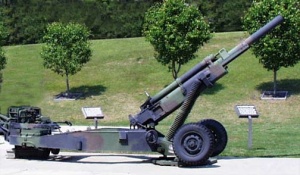 M102-105mm-howitzer-fort-bragg.jpg