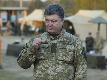 Рабочая поездка Президента Украины в Житомирскую область, 4 октября 2014 года11.jpg