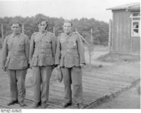 Bundesarchiv R 6 Bild-1451, Lager Schwarzsee, Armenische Freiwillige.jpg