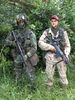 Two_Argentina_soldiers_with_FN_FAL.jpg
