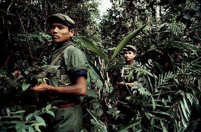 Khmer-rouge-guerrillas.jpg