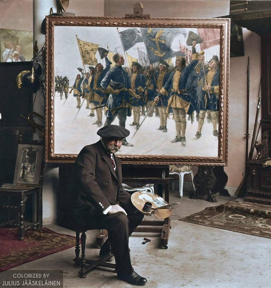 Шведский художник Густав Олаф за работой над очередным полотном в своей студии, около 1920 г.