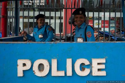 Nepalese police, Kathmandu.jpg