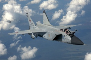 1024px-Russian Air Force MiG-31 inflight Pichugin.jpg