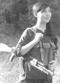 Female-viet-cong-soldiers-8.jpg