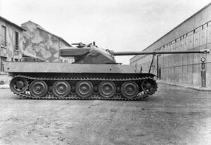 AMX-50-100 1.jpg