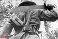 Китайский солдат времён Второй Японско-Китайской войны с клинком Дадао, 1937 - 1945 гг.jpg