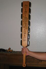 Macuahuitl-macahuitl-aztec-sword 1037154.jpeg