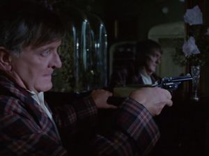 TAoShH-1984-S01E02-Revolver-6.jpg