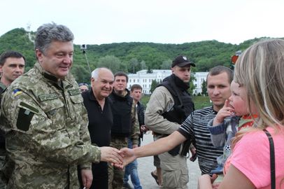 Рабочая поездка на Донбасс, 20 июня 2014 года3.jpg
