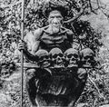 Воин из племени охотников за головами Ифугао. Филиппины, 1908 год..jpg