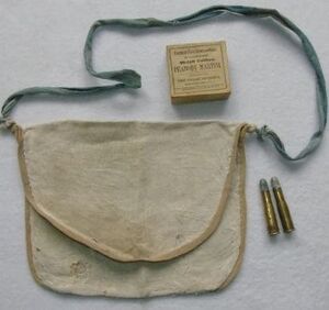 Haversack or standard bag used by the Peruvian line units for Lima, many of the soldier's personal clothing due to lack of supply by the contractor in charge of the final delivery.jpg