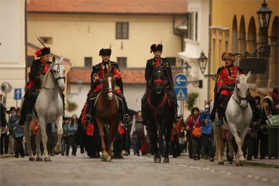 Croatia zagreb events kravat-regiment guard change 005.jpg