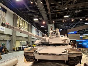 Abrams X на выставке AUSA-2022.jpg