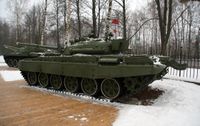 T-72 - Vadim Zadorozhny Technical museum (2).jpg