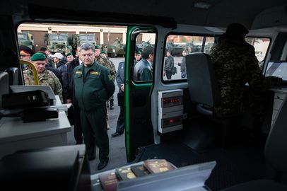 Посещение Президентом отдельной комендатуры охраны Государственной пограничной службы Украины9.jpg