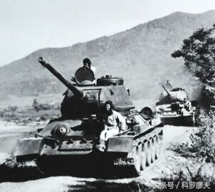T-34-85-china 11.jpg