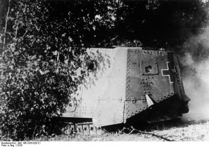 Bundesarchiv Bild 146-1970-029-31, Deutscher Sturmpanzer A7V.jpg
