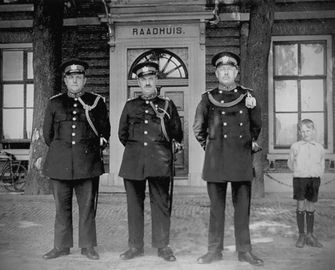 Capelle politieassistentie ca 1934.jpg