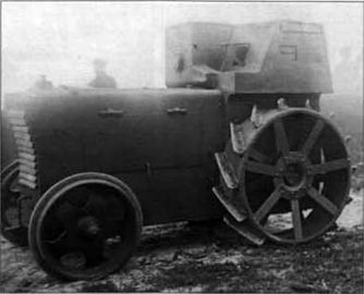 Fordson armored tractor left.jpg