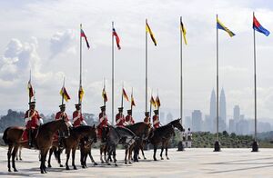 Конные гвардейцы Малайзии.jpg