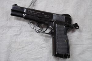 Pistol Auto 9 mm 1A - Kolkata.jpg