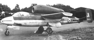 He 162A-2 в испытательном центре RAE в Фарнборо.jpg