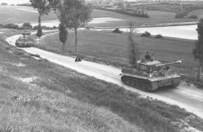 Bundesarchiv Bild 101I-299-1804-07, Nordfrankreich, Panzer VI (Tiger I).jpg