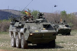 Spanish Army BMR-600.jpg