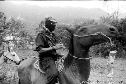 Chiapas-rebelion-garrucha-02.jpg