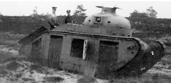 Vickers-Infantry-Tank-No.1.jpg