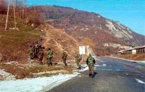 Русские добровольческие отряды в Югославии1.jpg