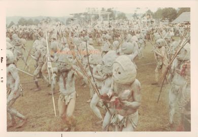 Goroka-show-mudmen-1972-edit-copy.jpg