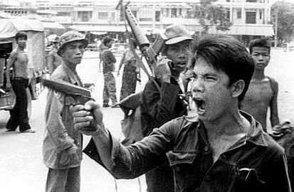 Khmer-rouge-killings-history-pictures-rare-unseen-001.jpg