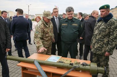 Робочая поездка Президента Украины в Черкасскую область, 20 октября 2014 года12.jpg