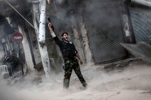 Участник Гражданской войны в Сирии, 2012 г.jpg