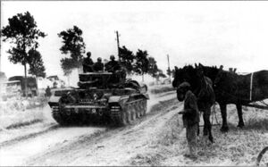 Танк Cromwell штабной роты 22-й танковой бригады движется в глубь французской территории. Нормандия, 1944 год.jpg
